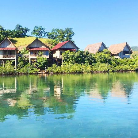 Loca Lobo Lodges Riung, Flores Exteriör bild