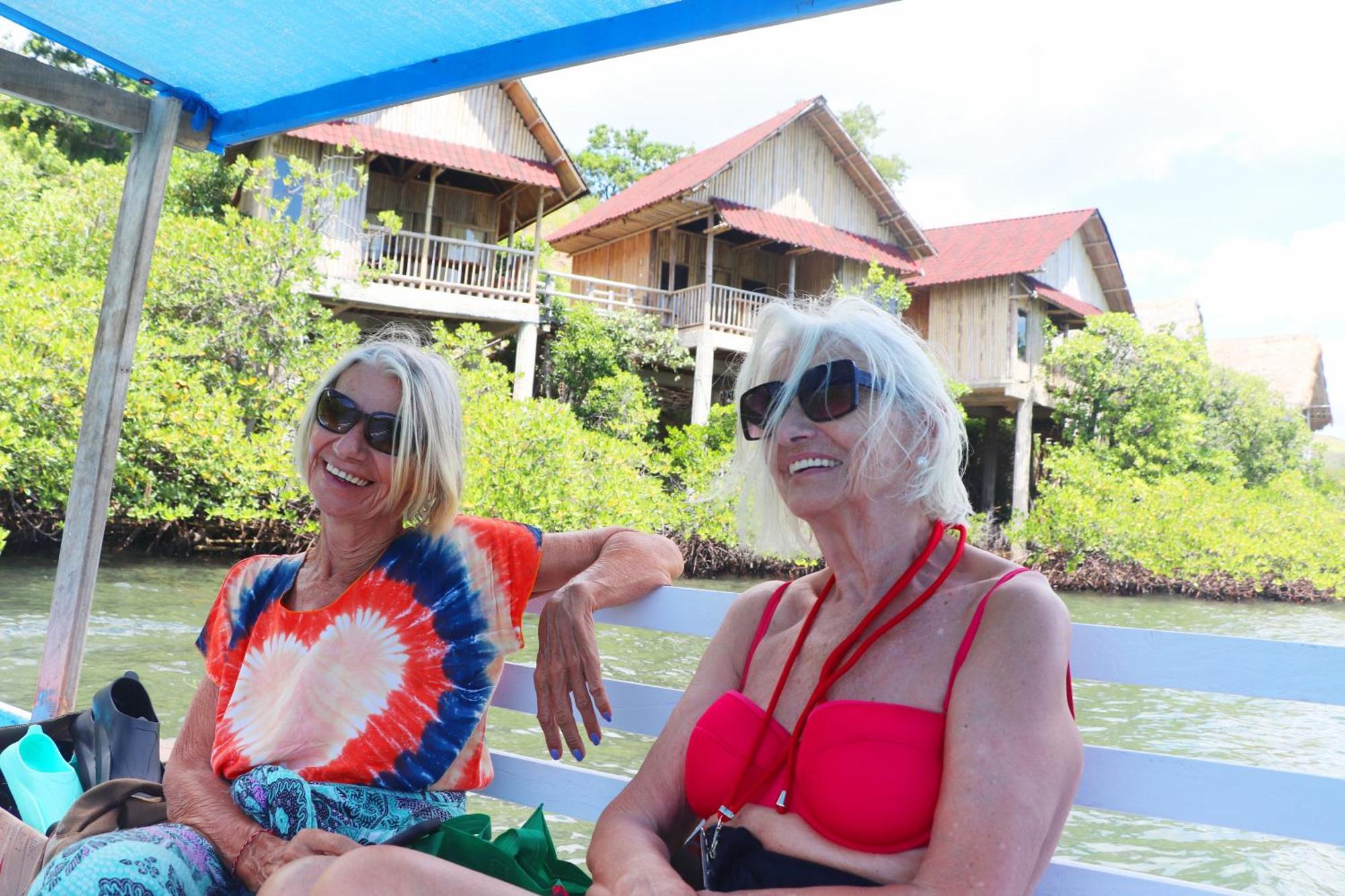 Loca Lobo Lodges Riung, Flores Exteriör bild